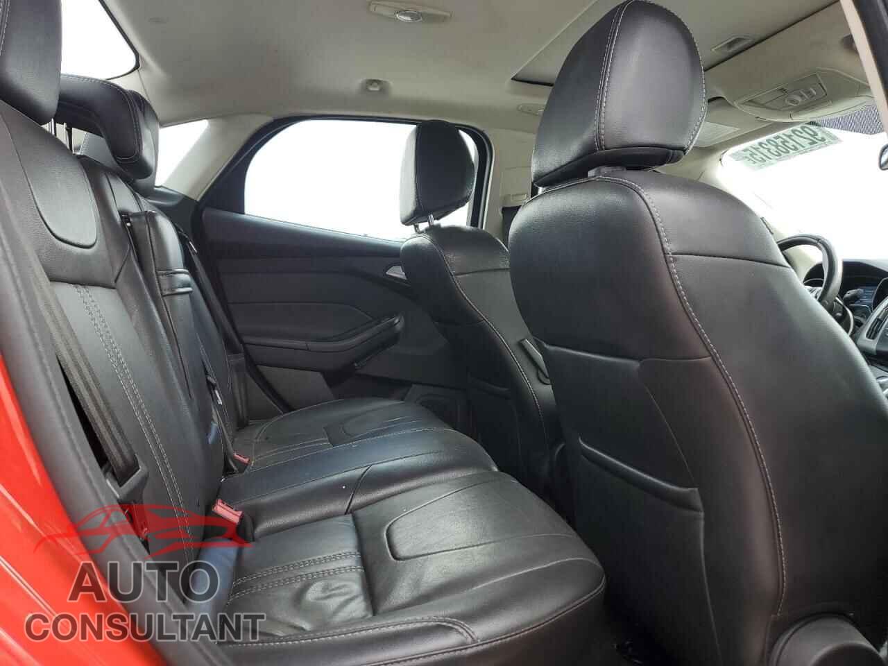 FORD FOCUS 2013 - 1FADP3F2XDL354500