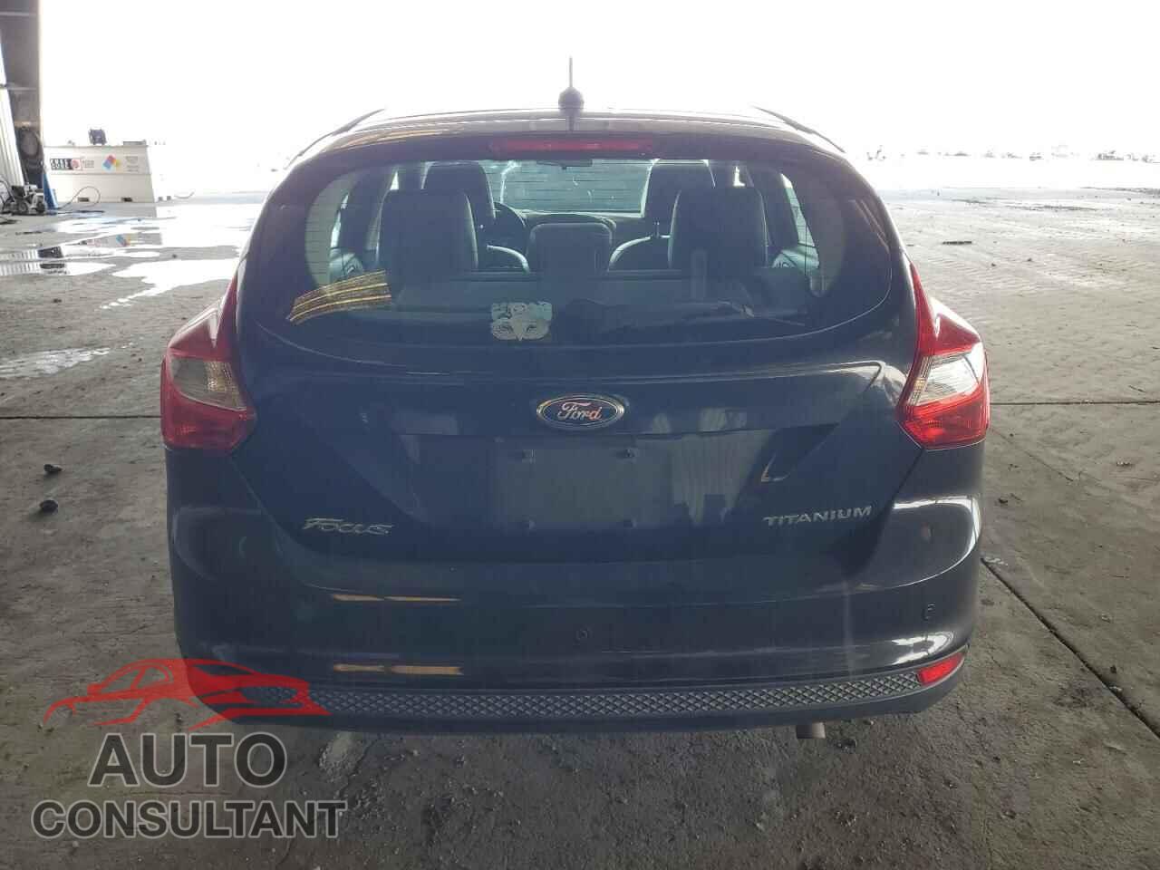 FORD FOCUS 2014 - 1FADP3N26EL382877