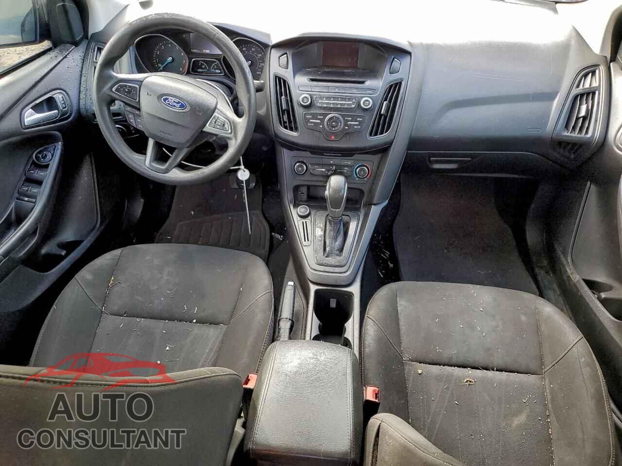 FORD FOCUS 2017 - 1FADP3F29HL251784