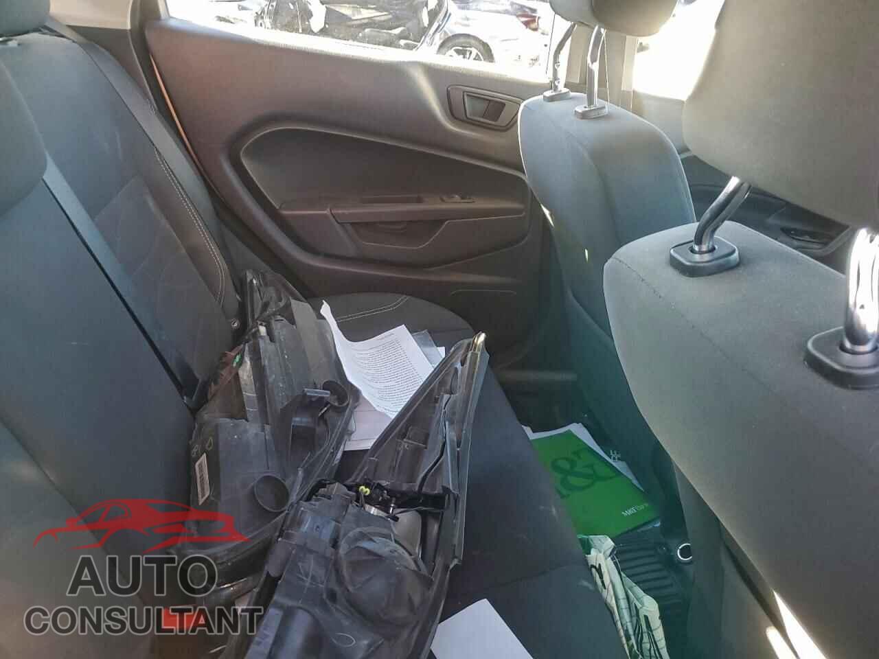 FORD FIESTA 2017 - 3FADP4EJ2HM115087