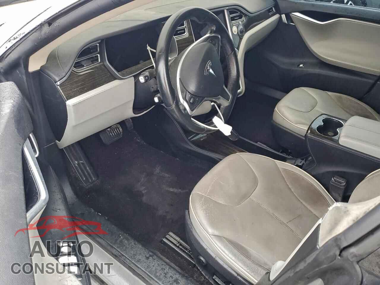 TESLA MODEL S 2014 - 5YJSA1H15EFP50592