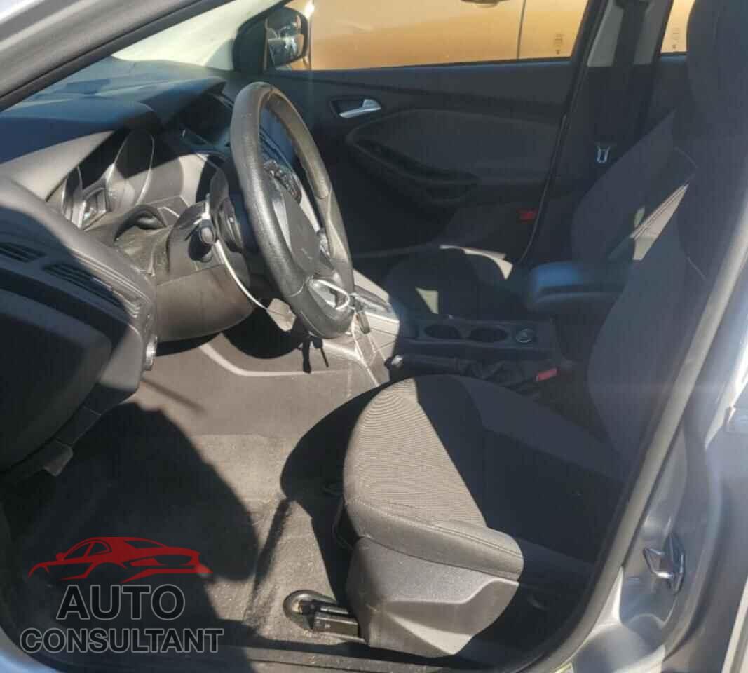 FORD FOCUS 2014 - 1FADP3K20EL285713