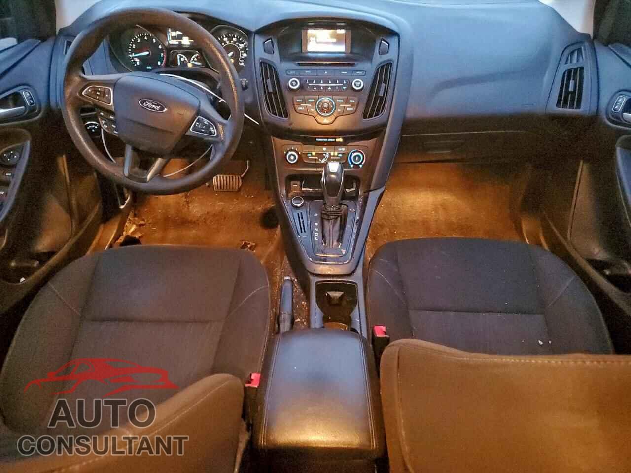 FORD FOCUS 2016 - 1FADP3K29GL344745