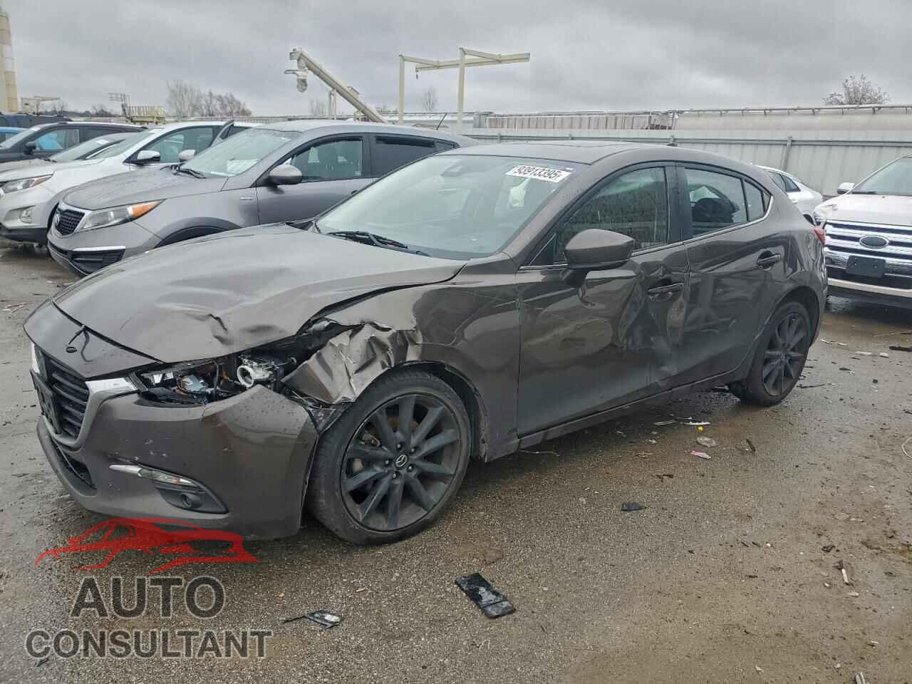 MAZDA 3 2018 - 3MZBN1M37JM171280