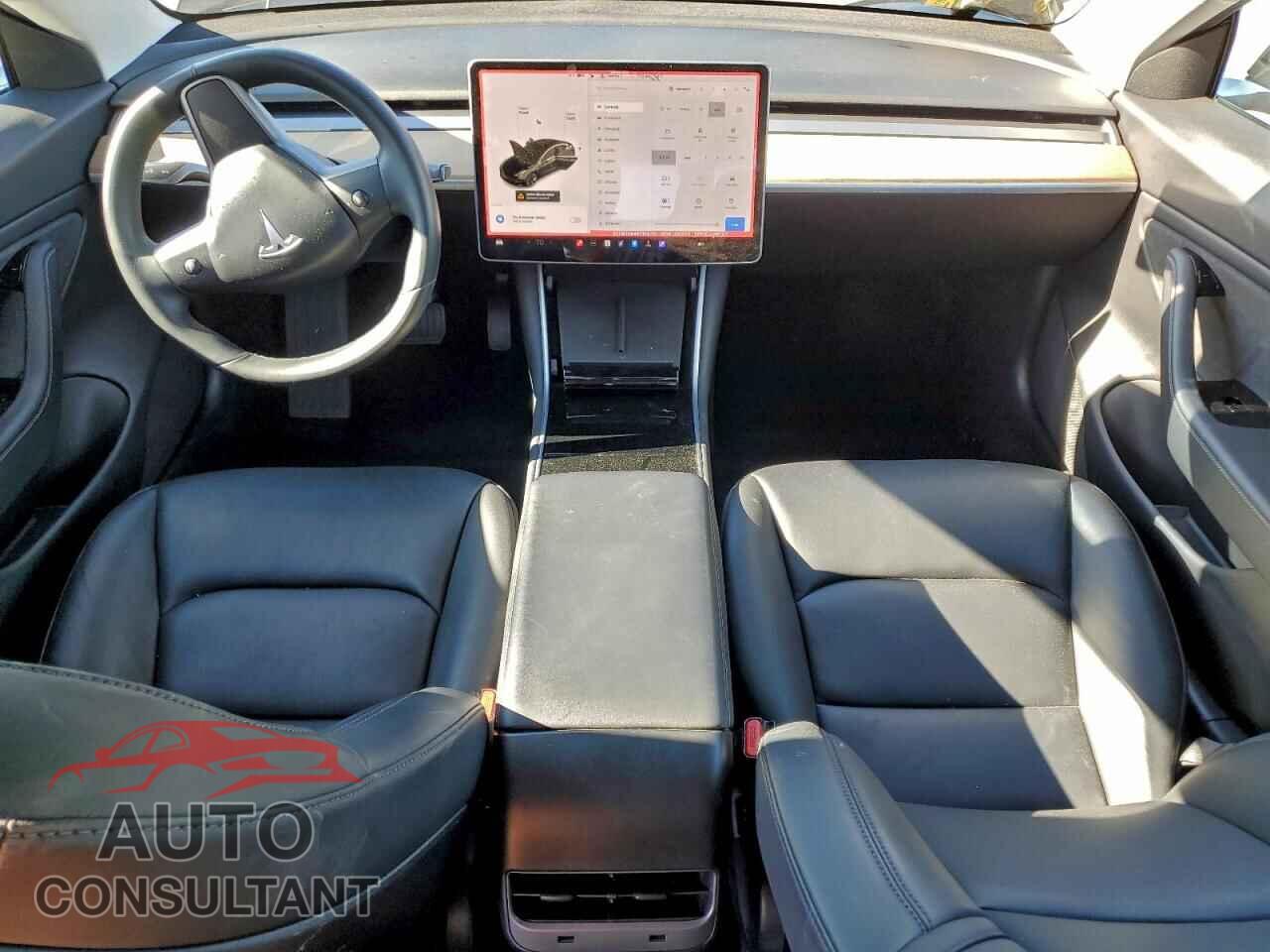 TESLA MODEL 3 2019 - 5YJ3E1EA4KF198771