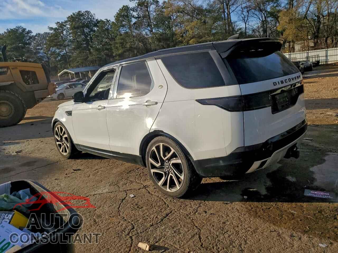 LAND ROVER DISCOVERY 2017 - SALRHBBV0HA043725