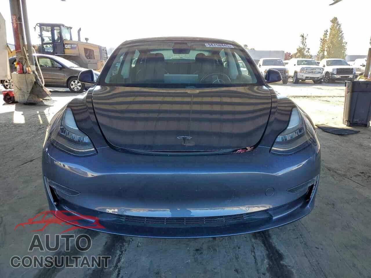 TESLA MODEL 3 2018 - 5YJ3E1EA3JF158888