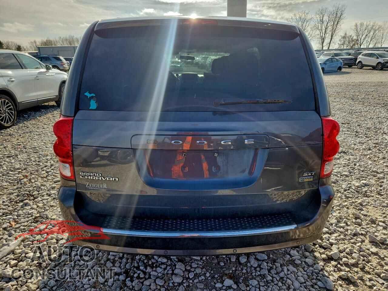 DODGE CARAVAN 2016 - 2C4RDGCG1GR272702