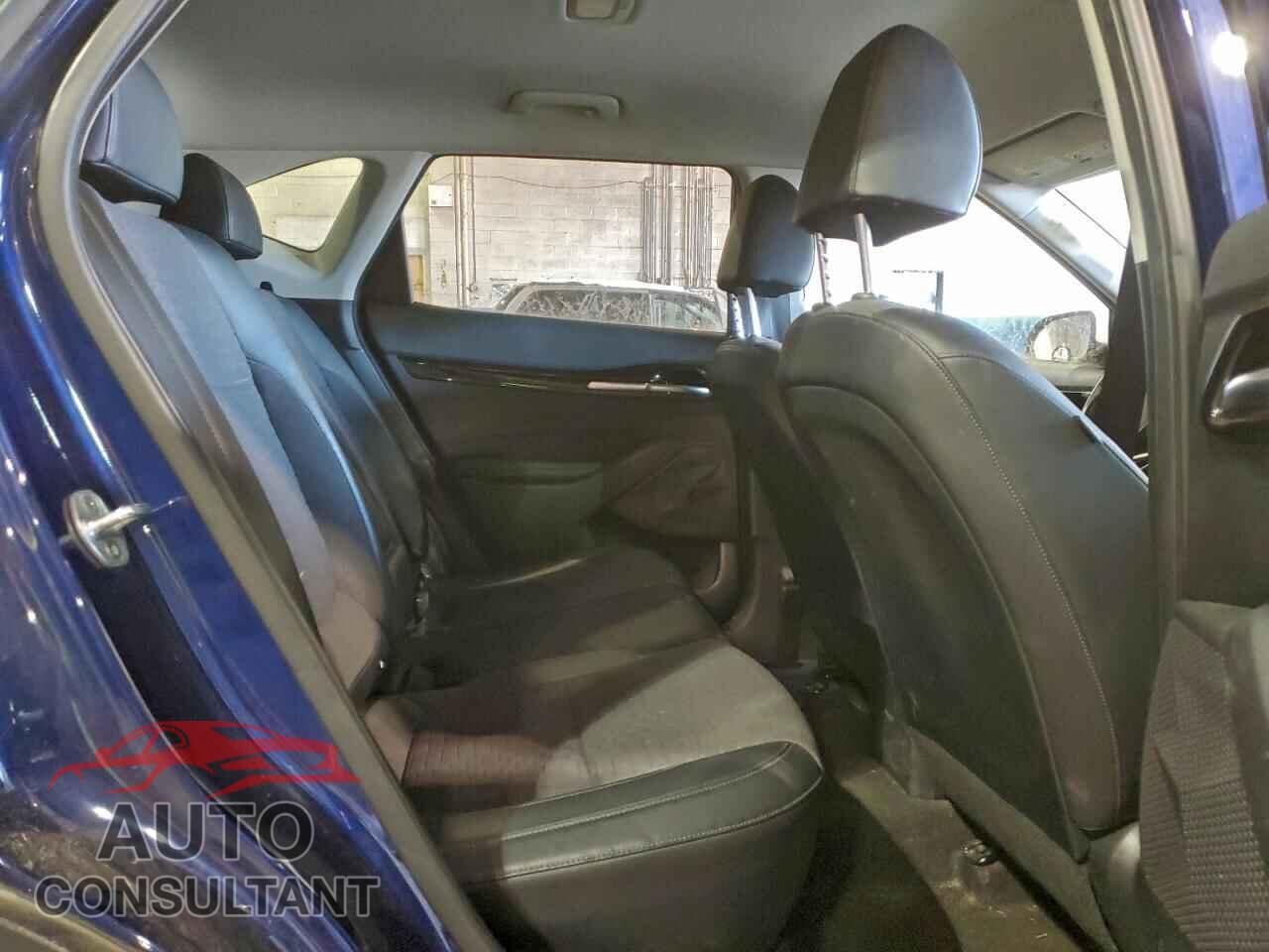 KIA SELTOS 2021 - KNDEU2AA1M7117533