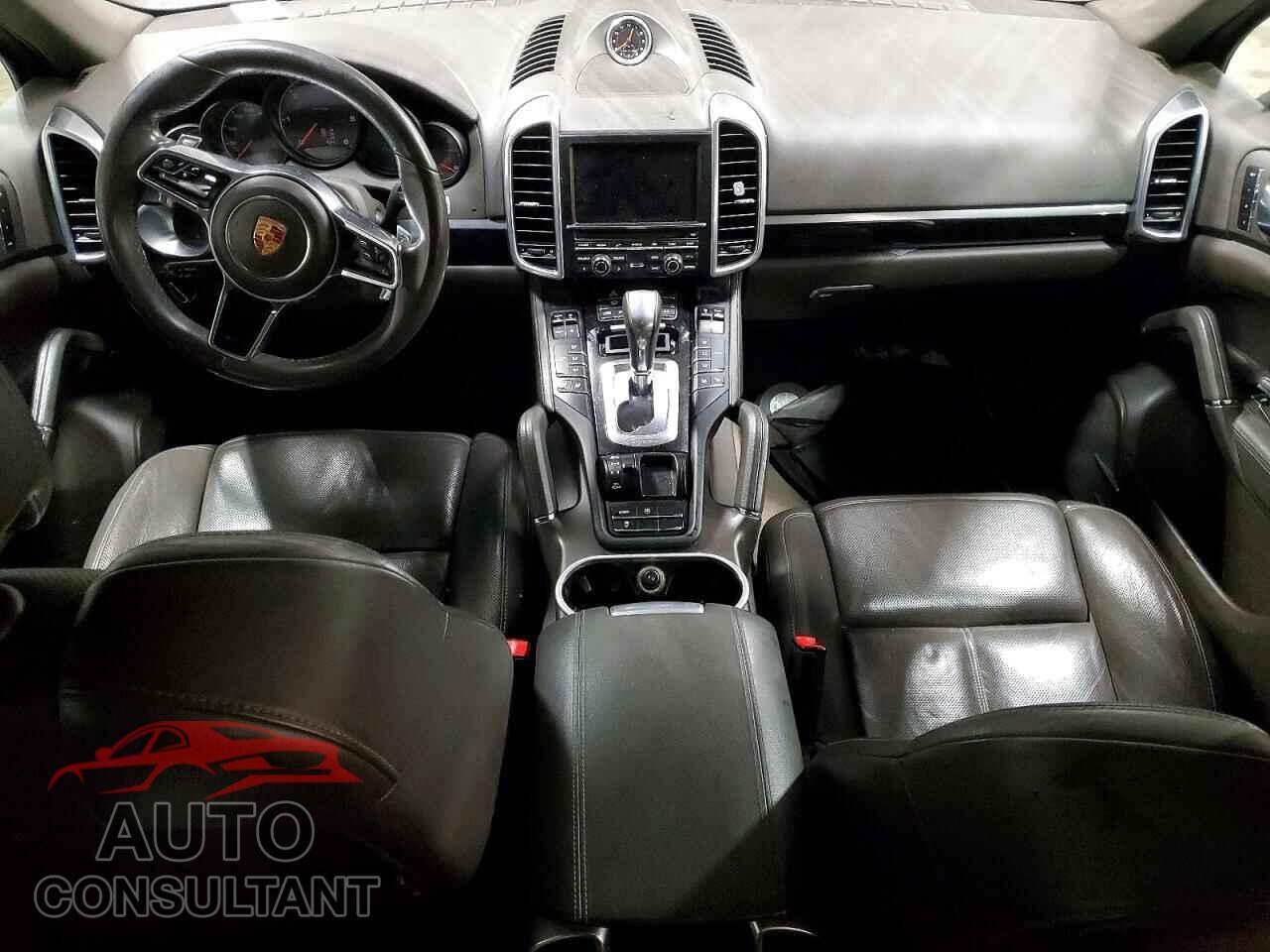 PORSCHE CAYENNE 2015 - WP1AF2A28FLA36071