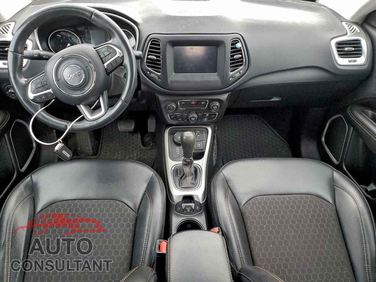 JEEP COMPASS 2019 - 3C4NJDBB2KT847746