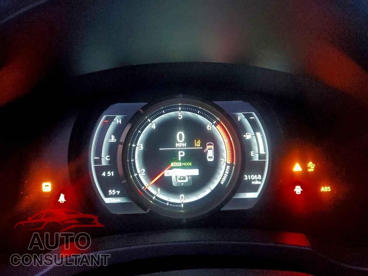 LEXUS IS 2017 - JTHBA1D22H5045722