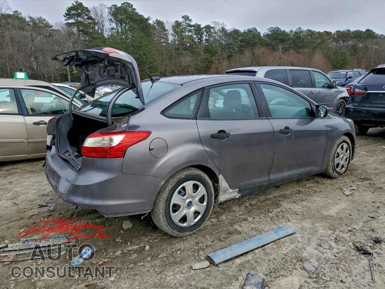 FORD FOCUS 2013 - 1FADP3E20DL370979