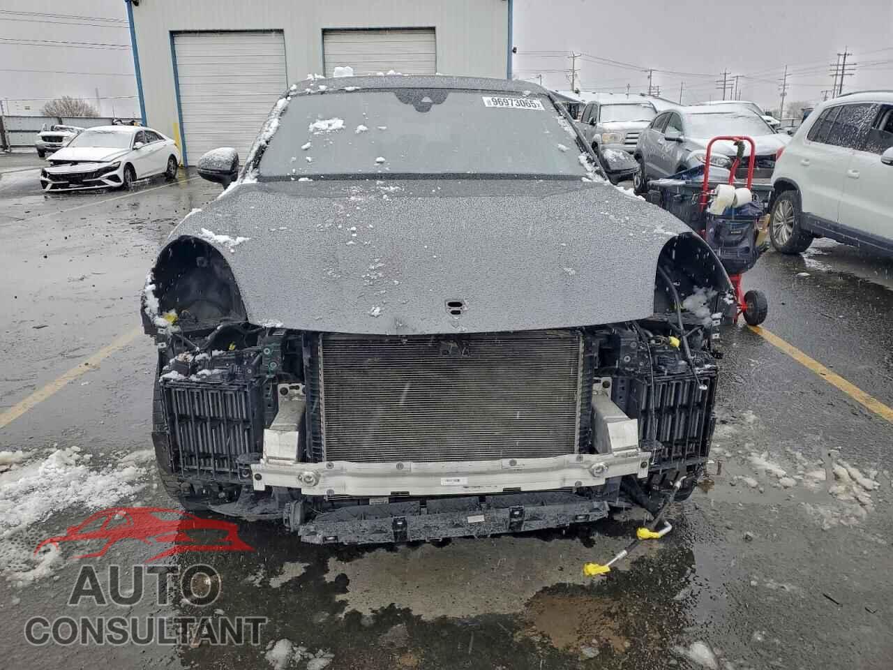 PORSCHE CAYENNE 2019 - WP1AB2AY6KDA65590