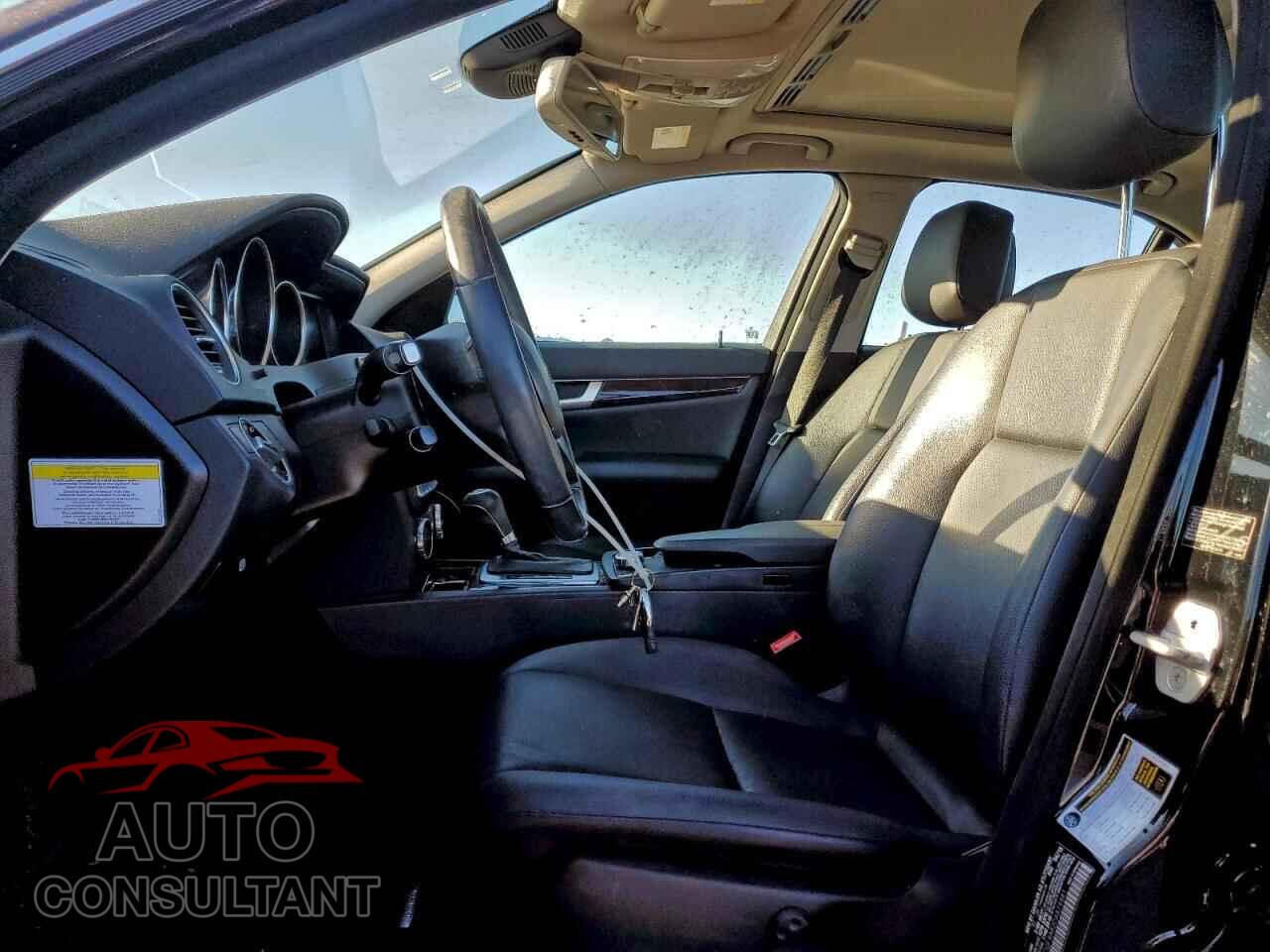 MERCEDES-BENZ C-CLASS 2013 - WDDGF8AB2DA874481