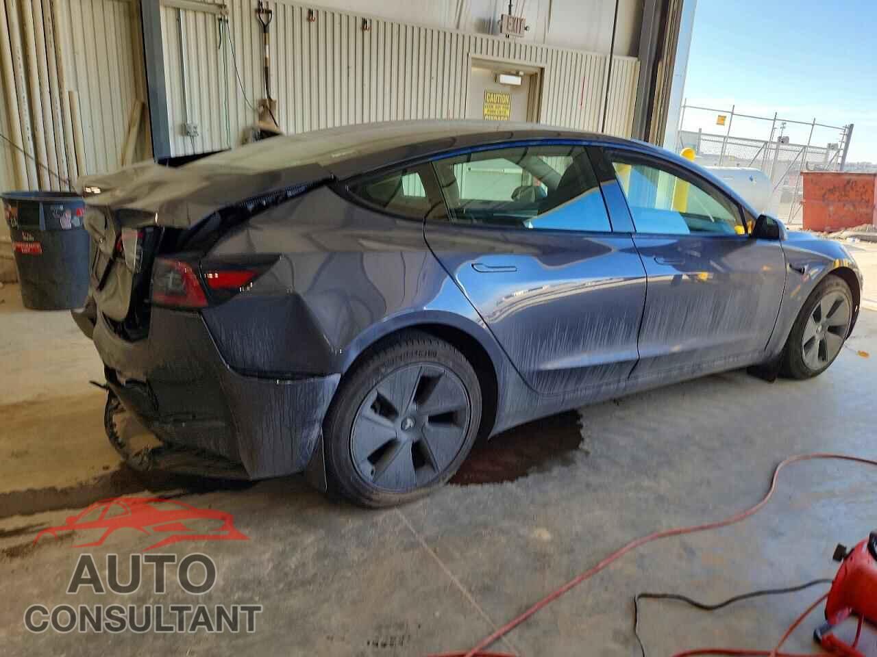 TESLA MODEL 3 2023 - 5YJ3E1EA7PF659324