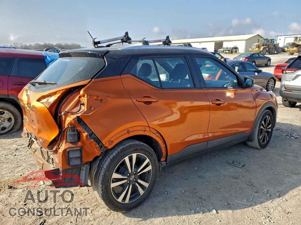 NISSAN KICKS 2019 - 3N1CP5CU3KL497395