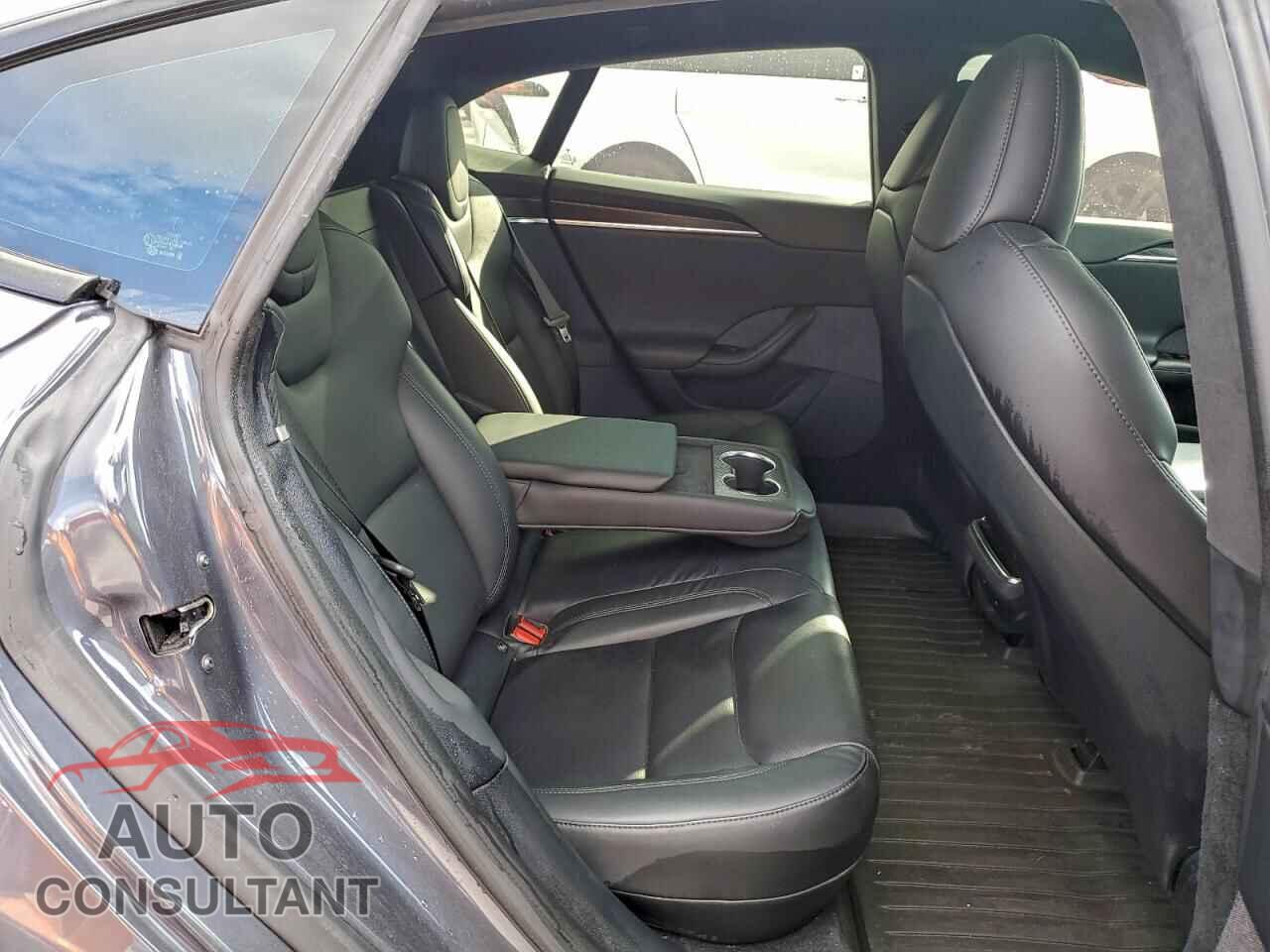 TESLA MODEL S 2021 - 5YJSA1E53MF452001