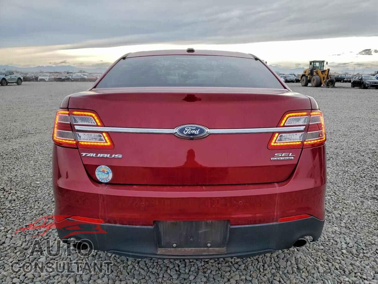 FORD TAURUS 2016 - 1FAHP2E80GG156300