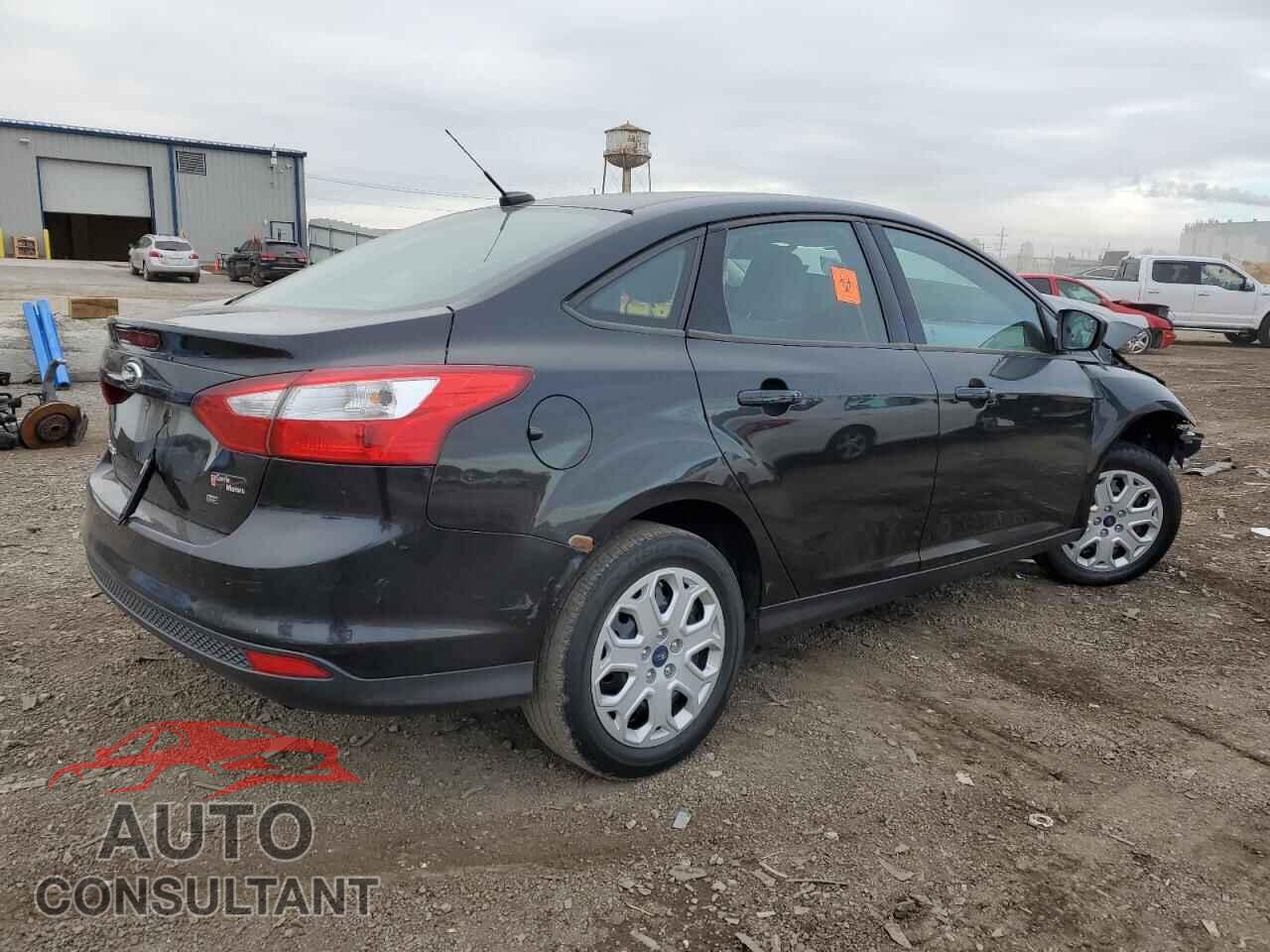 FORD FOCUS 2012 - 1FAHP3F28CL299285