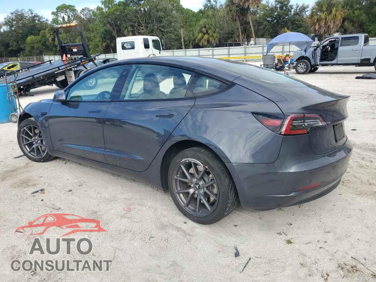TESLA MODEL 3 2021 - 5YJ3E1EA2MF043378