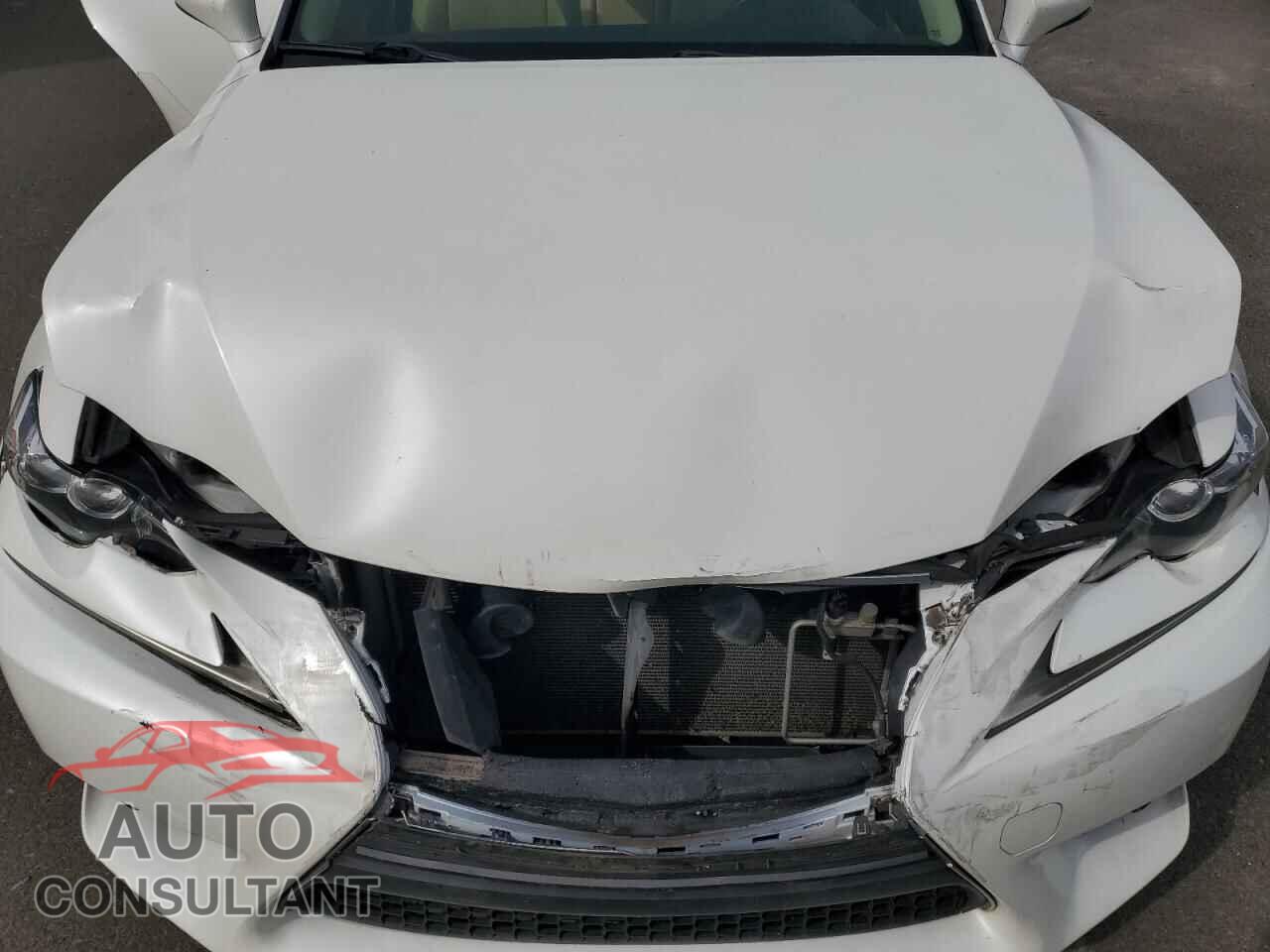 LEXUS IS 2014 - JTHCF1D20E5004667