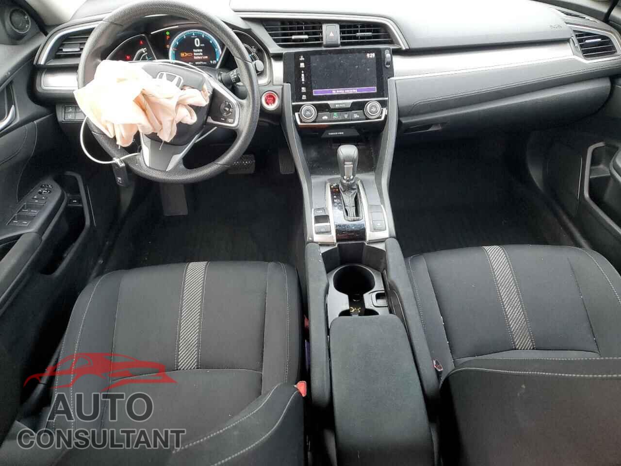 HONDA CIVIC 2017 - 2HGFC2F80HH515051
