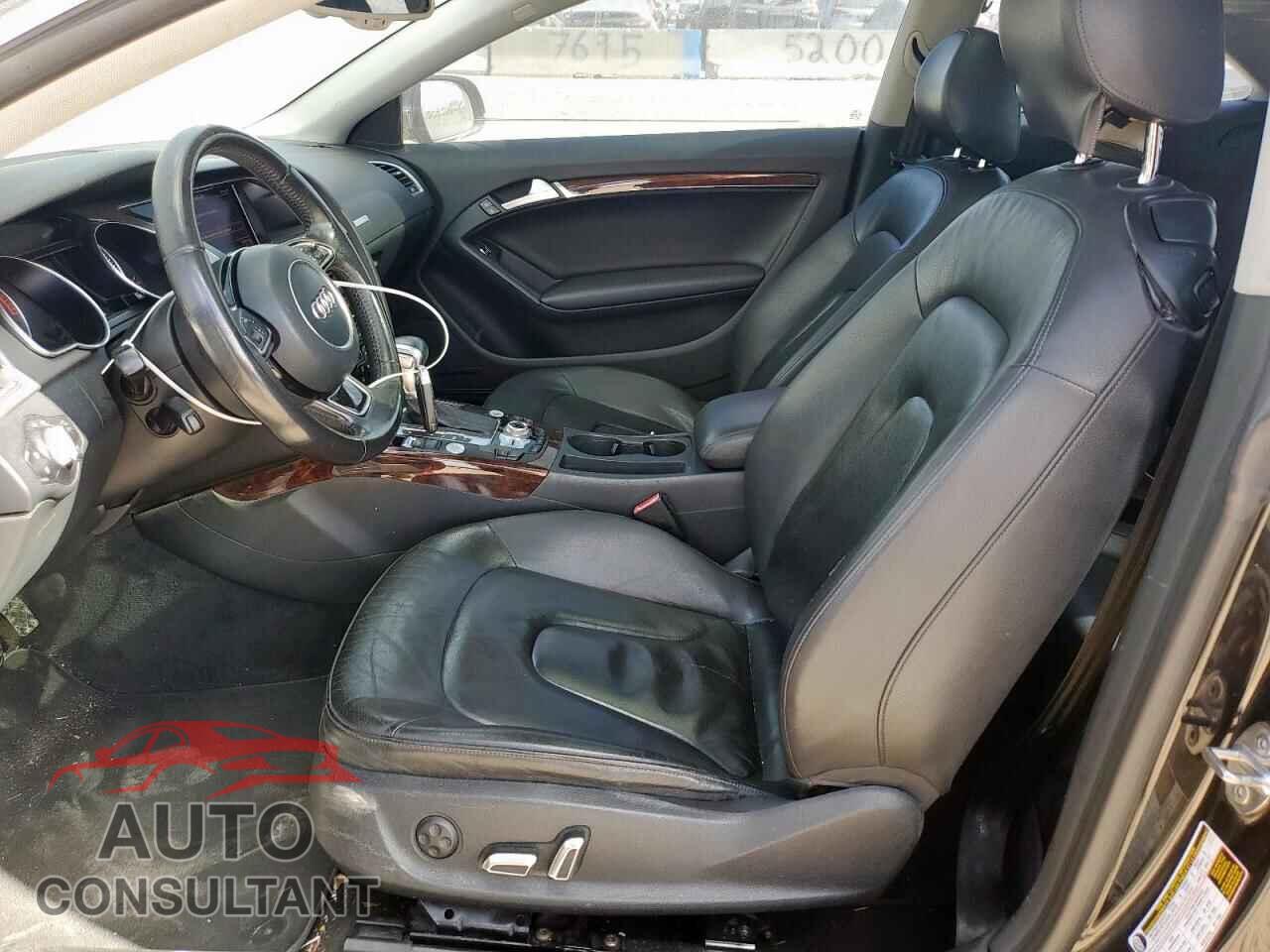 AUDI A5 2013 - WAULFAFR4DA046533