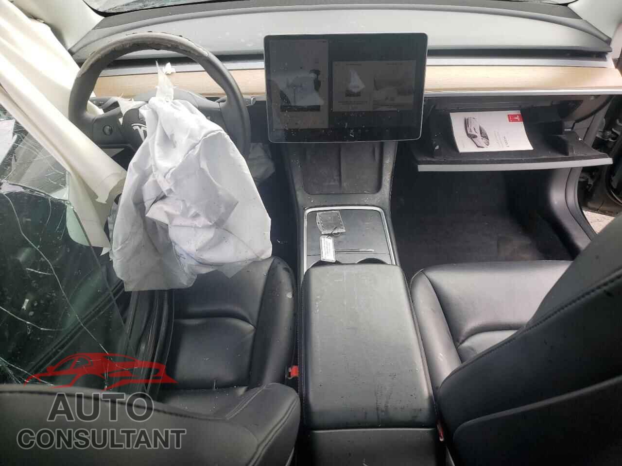 TESLA MODEL 3 2023 - 5YJ3E1EA1PF450841