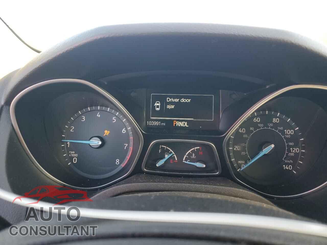 FORD FOCUS 2015 - 1FADP3E28FL286475