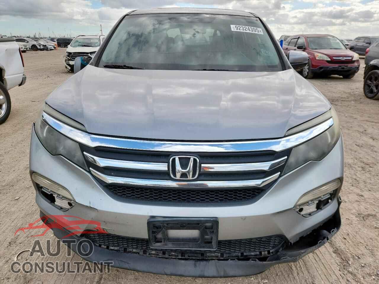 HONDA PILOT 2017 - 5FNYF5H54HB046104