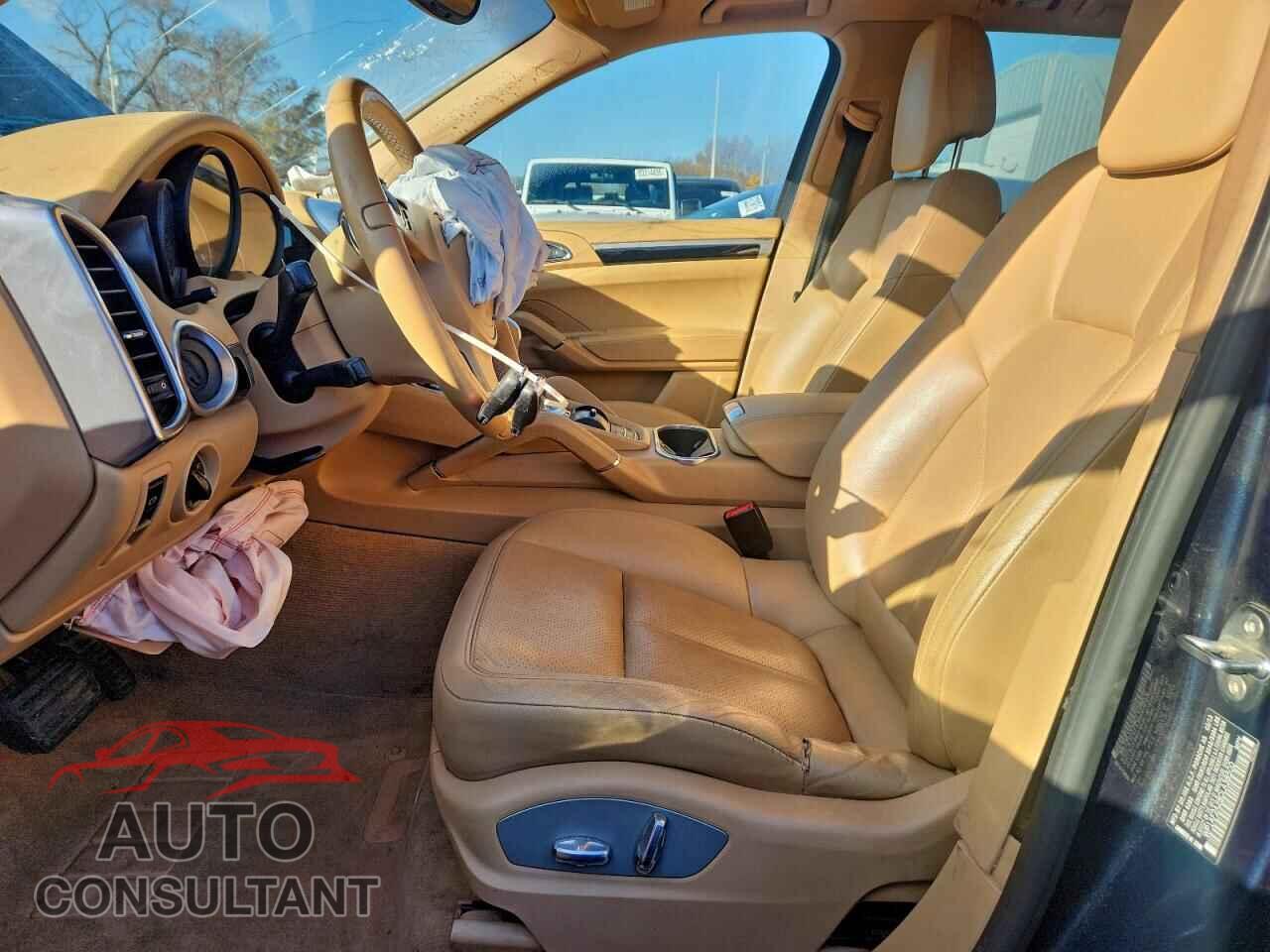 PORSCHE CAYENNE 2013 - WP1AF2A28DLA38500