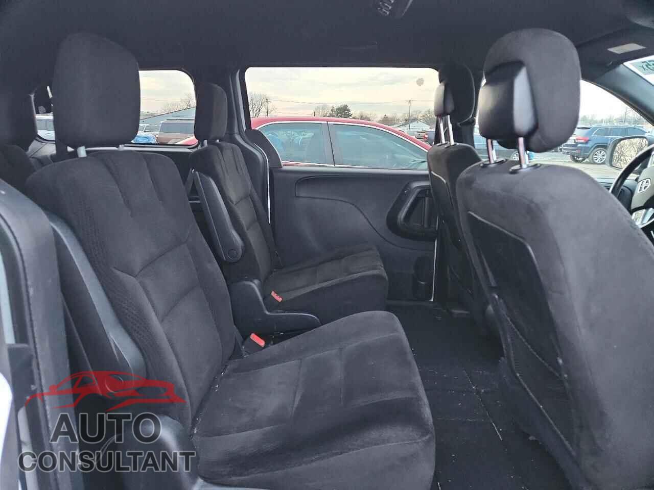 DODGE CARAVAN 2015 - 2C4RDGBG9FR684060