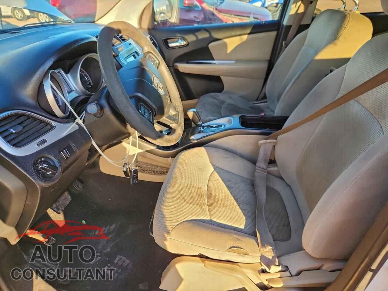 DODGE JOURNEY 2015 - 3C4PDCAB5FT565778