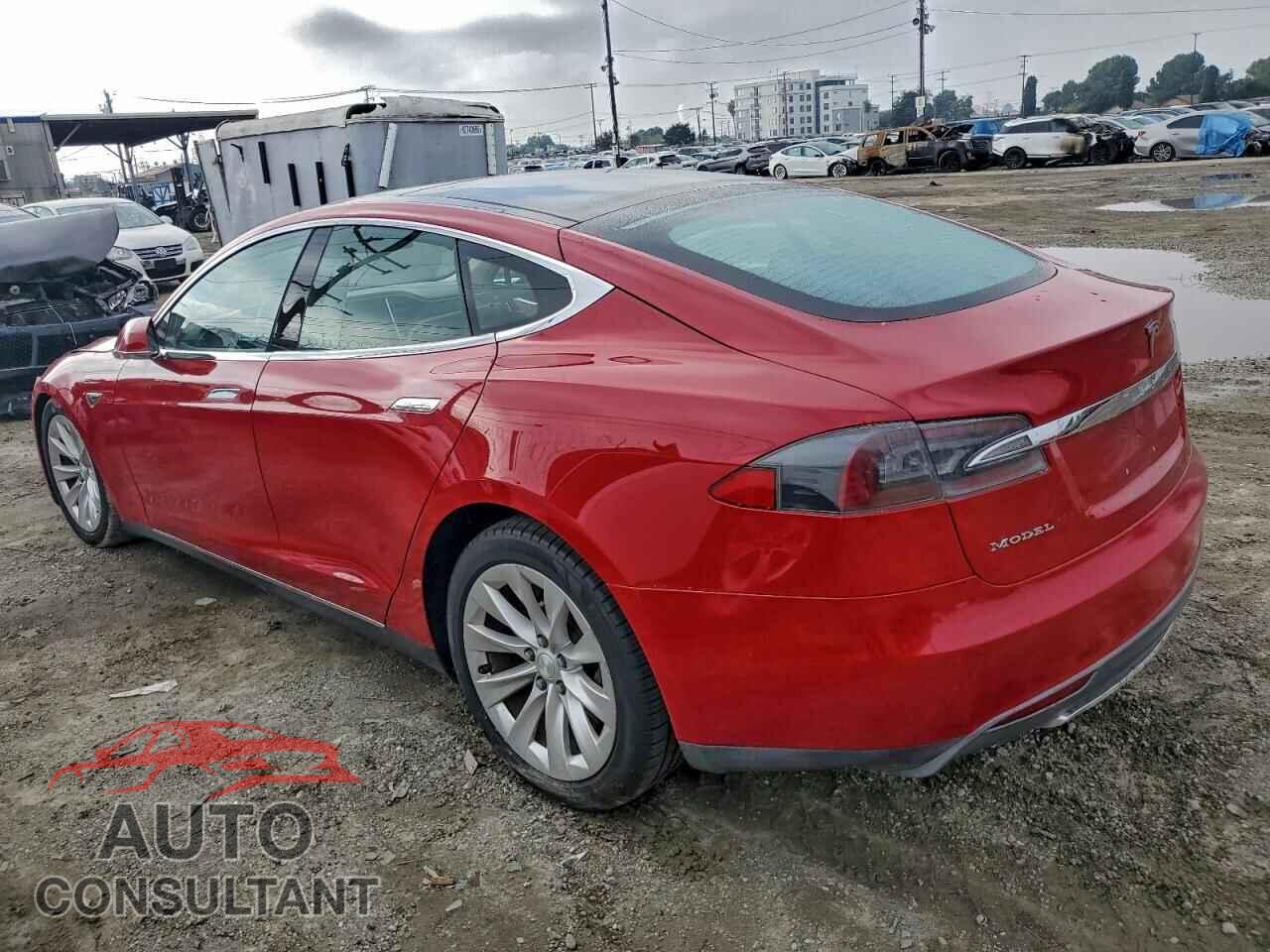 TESLA MODEL S 2013 - 5YJSA1CP0DFP14576