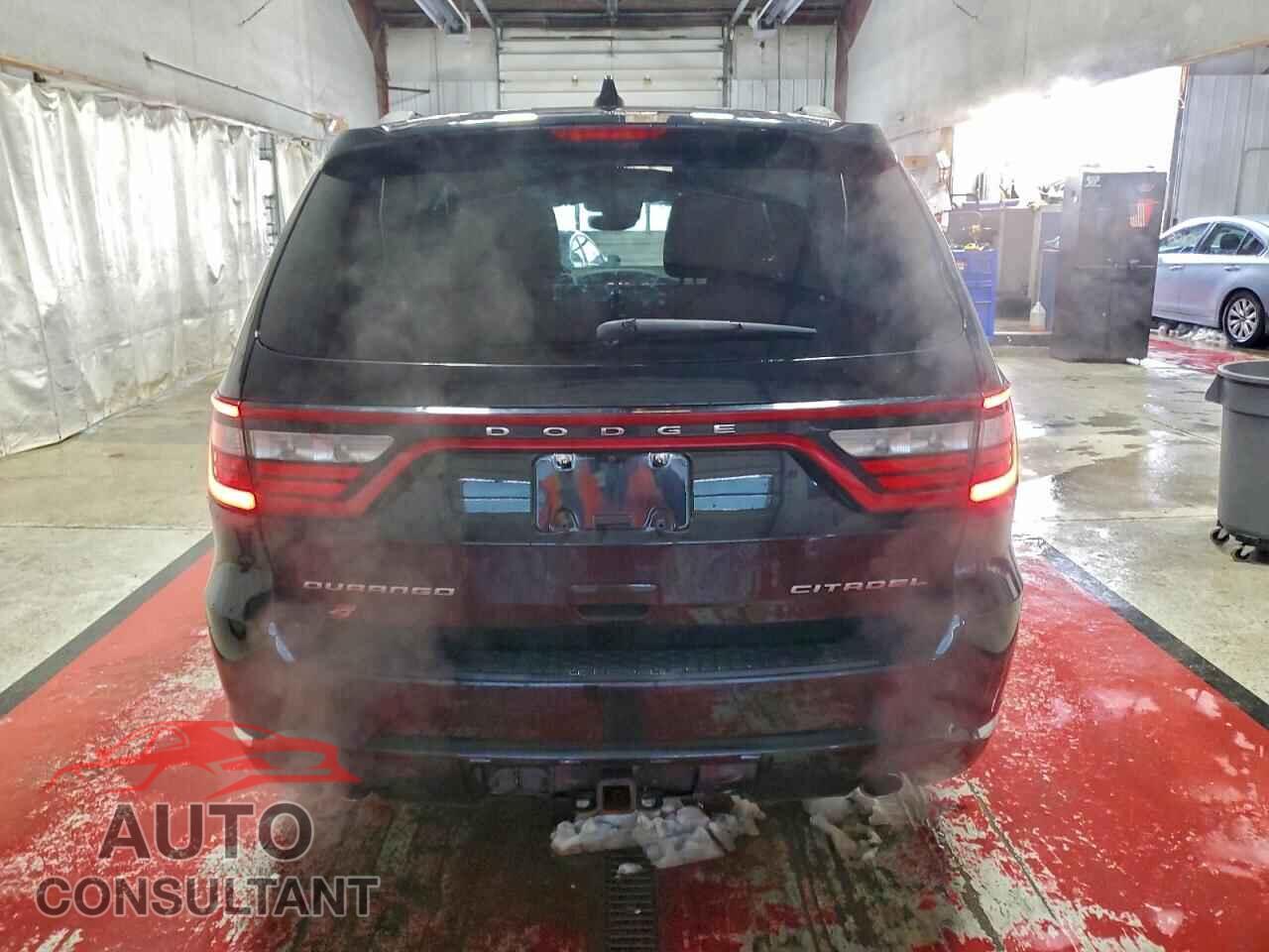 DODGE DURANGO 2018 - 1C4RDJEG0JC102163