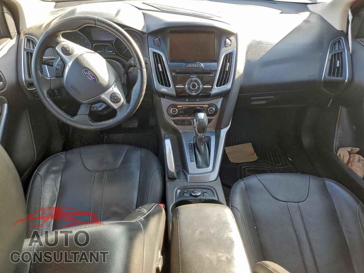 FORD FOCUS 2012 - 1FAHP3N24CL476500