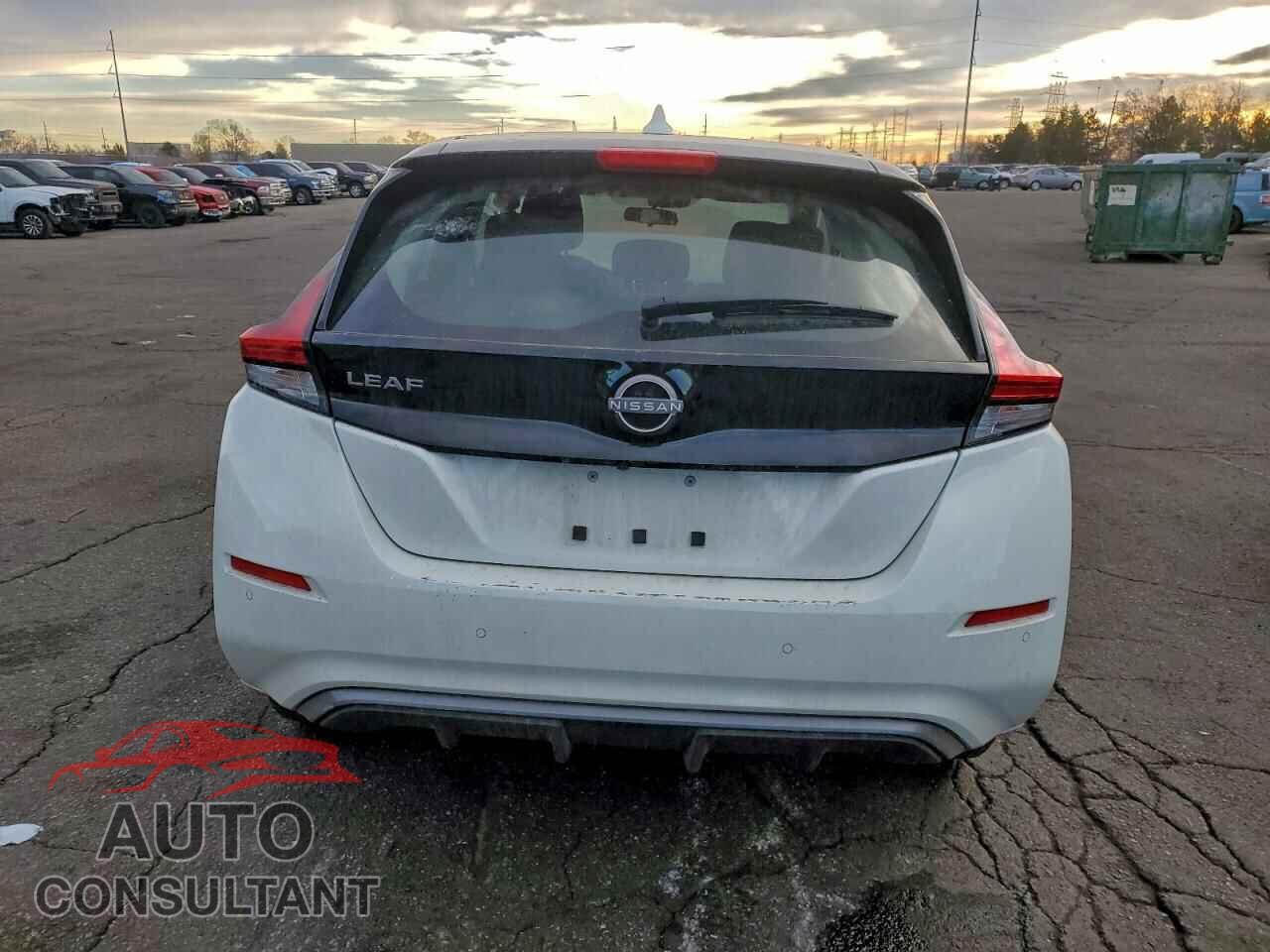 NISSAN LEAF 2025 - 1N4AZ1BVXSC557188