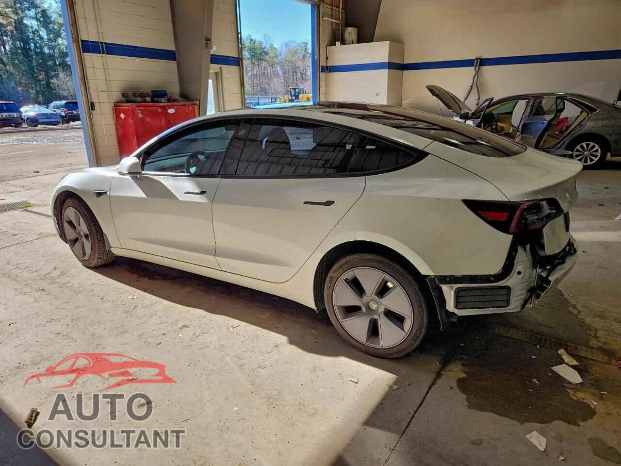 TESLA MODEL 3 2023 - 5YJ3E1EA4PF477578