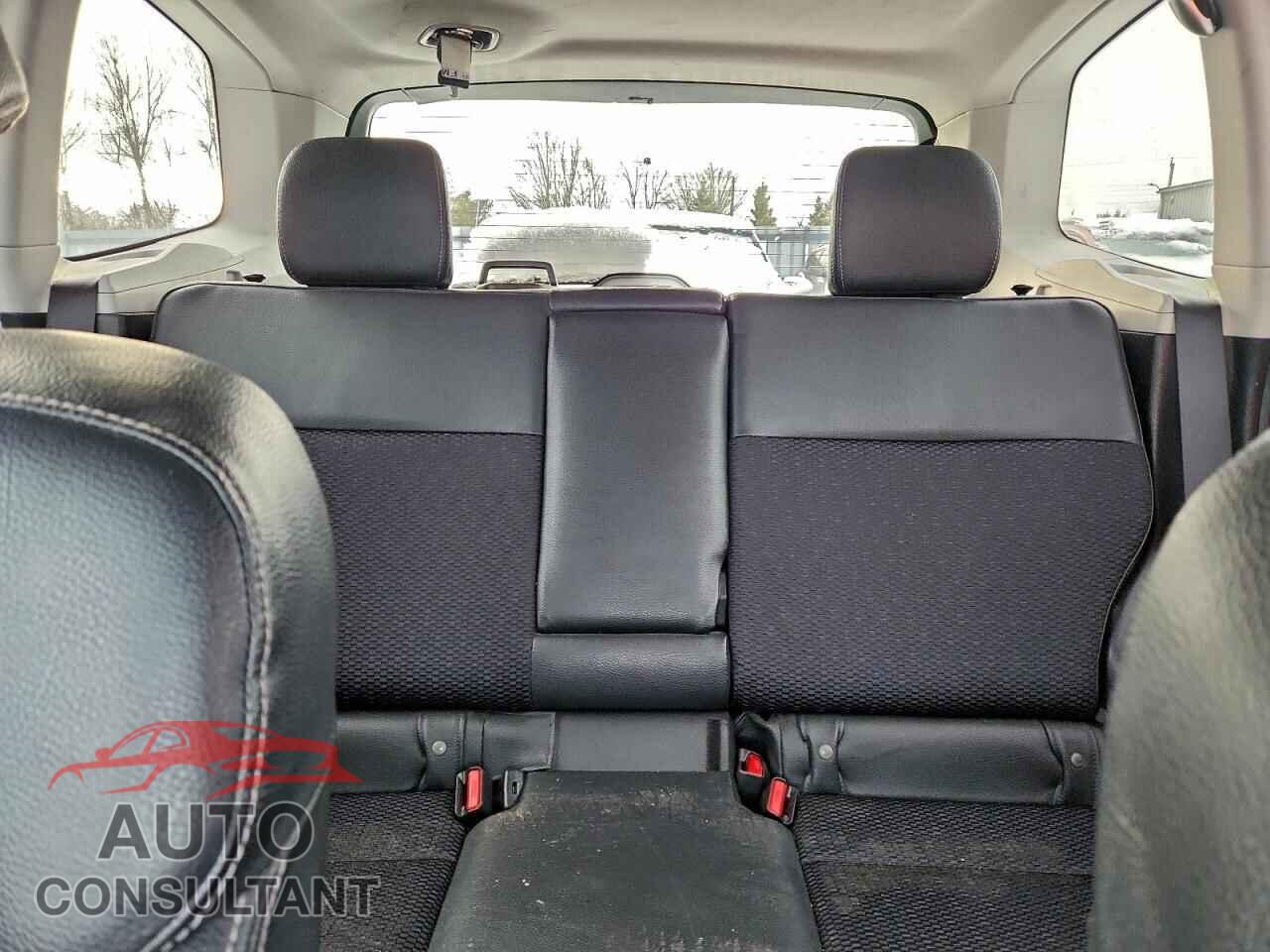 SUBARU FORESTER 2015 - JF2SJHDC2FH833738