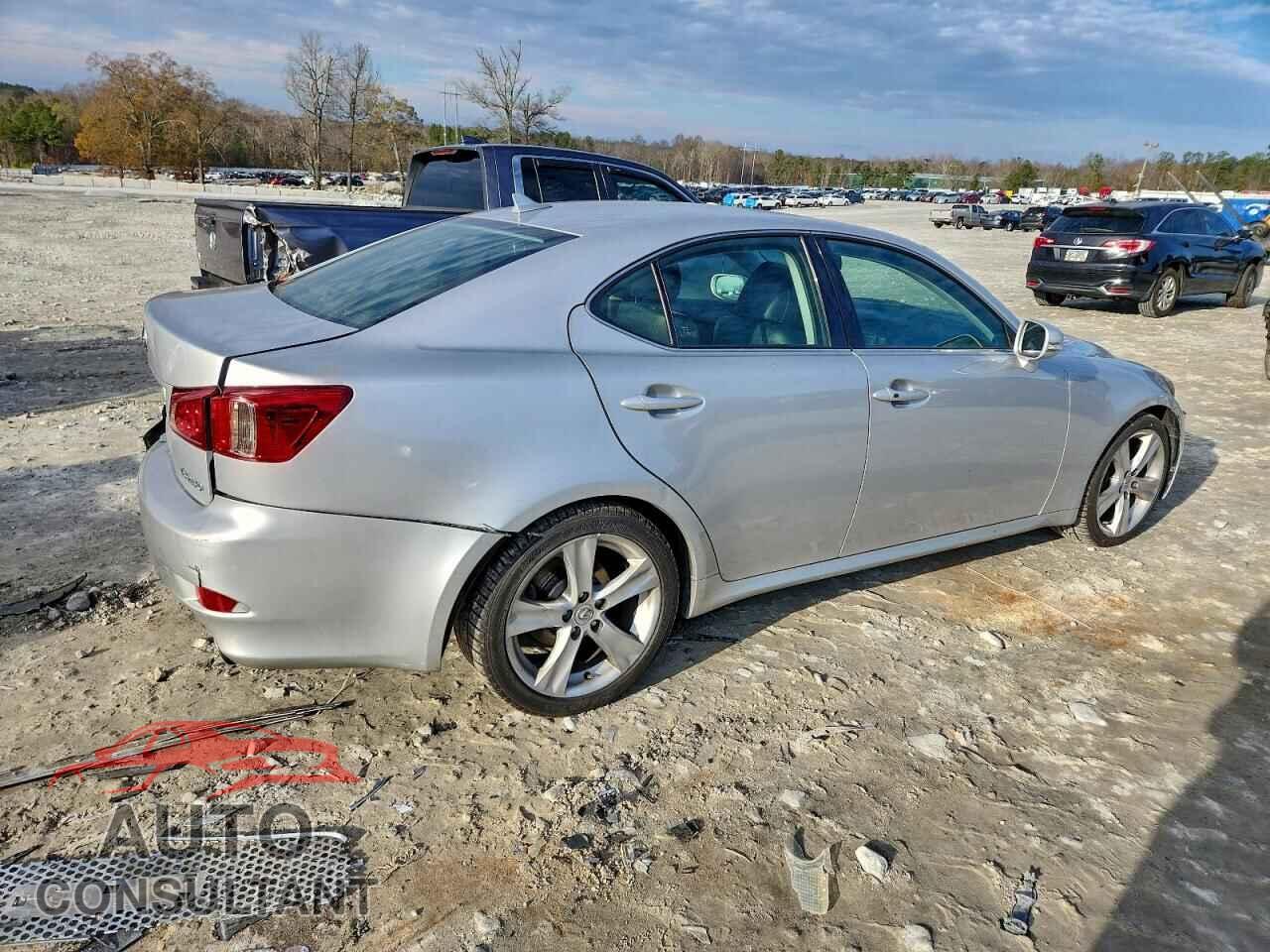 LEXUS IS 2011 - JTHBF5C29B5143325