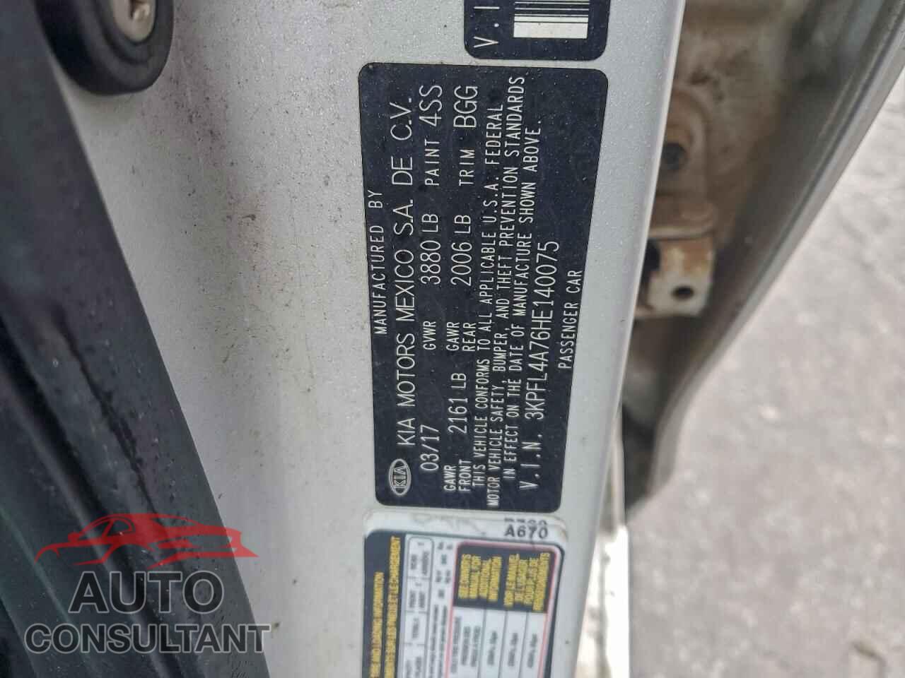 KIA FORTE 2017 - 3KPFL4A76HE140075