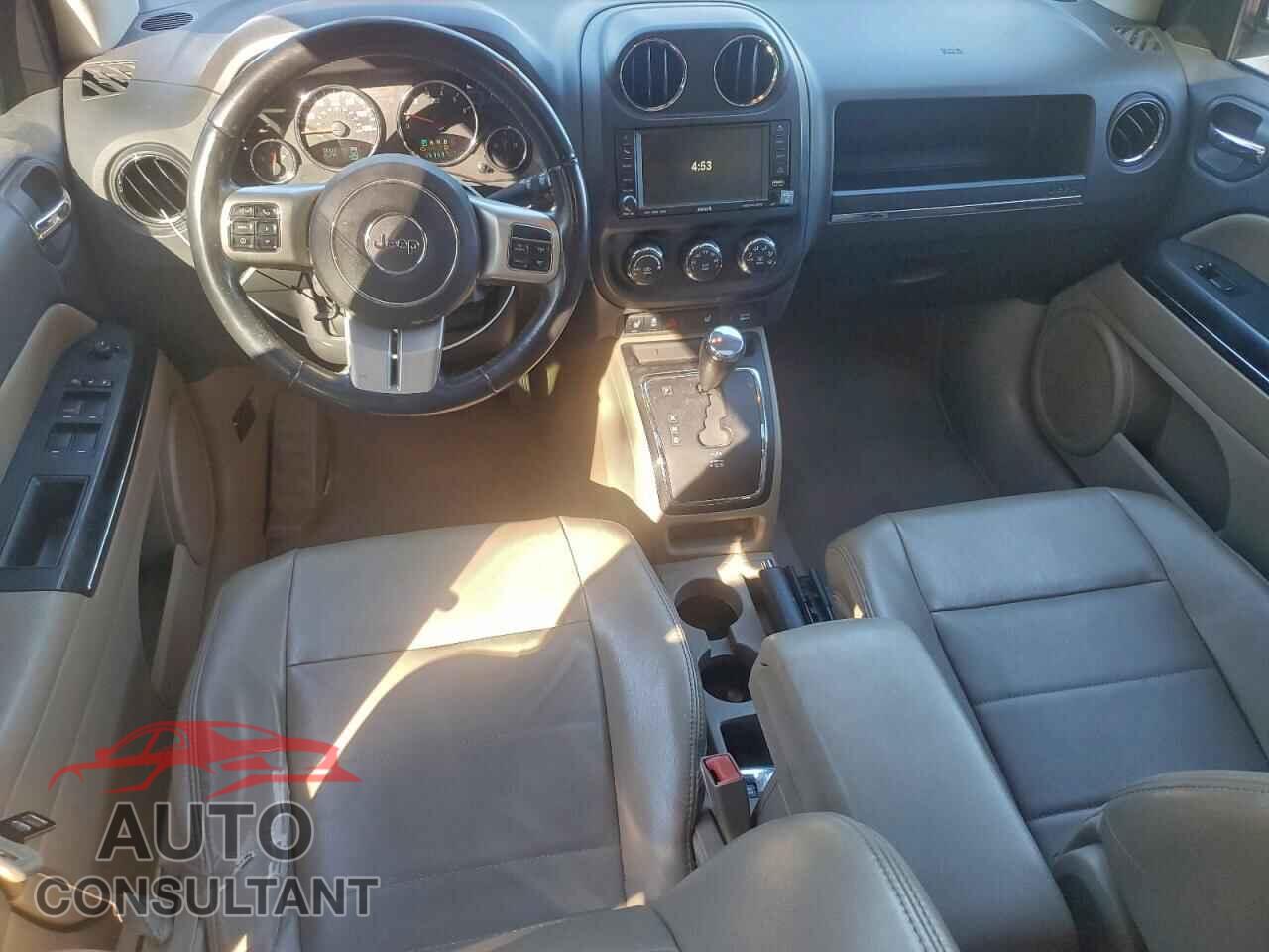 JEEP COMPASS 2011 - 1J4NF5FB9BD158465