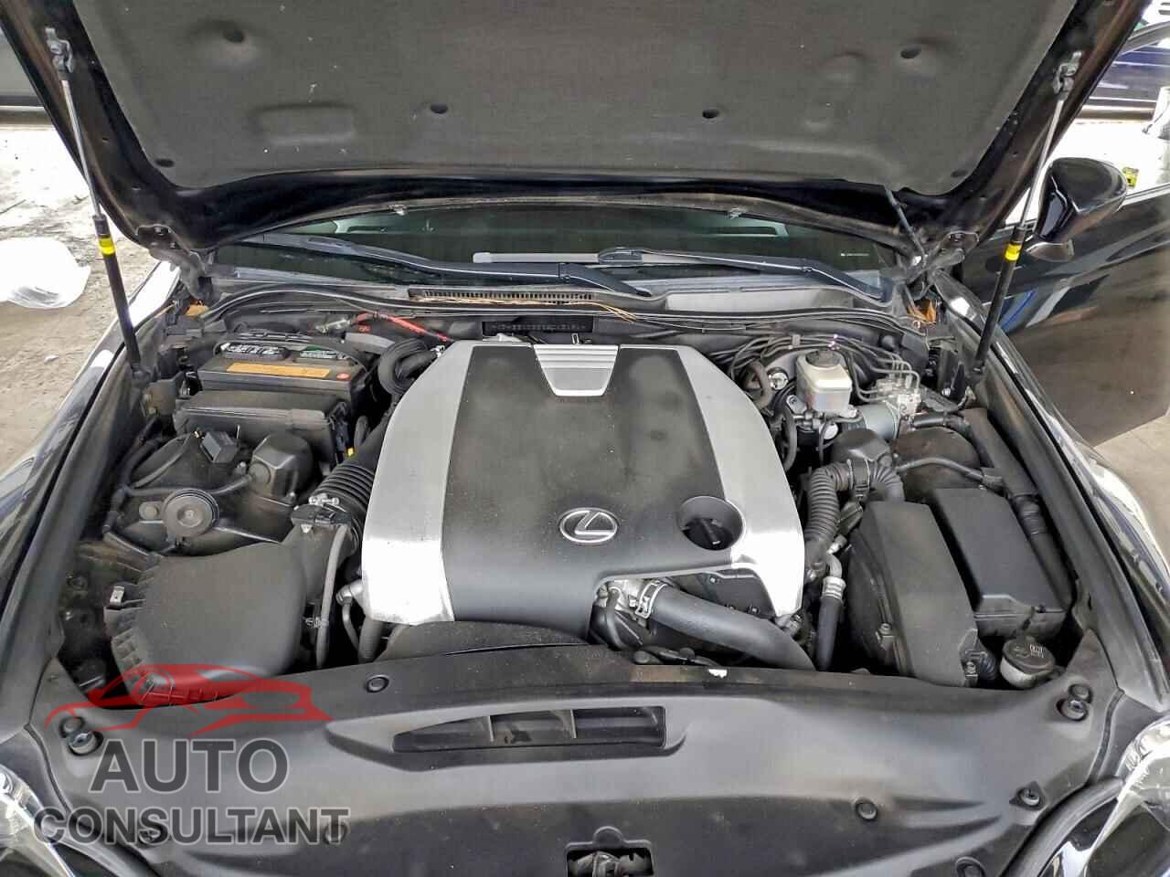 LEXUS IS 2014 - JTHBE1D22E5013191