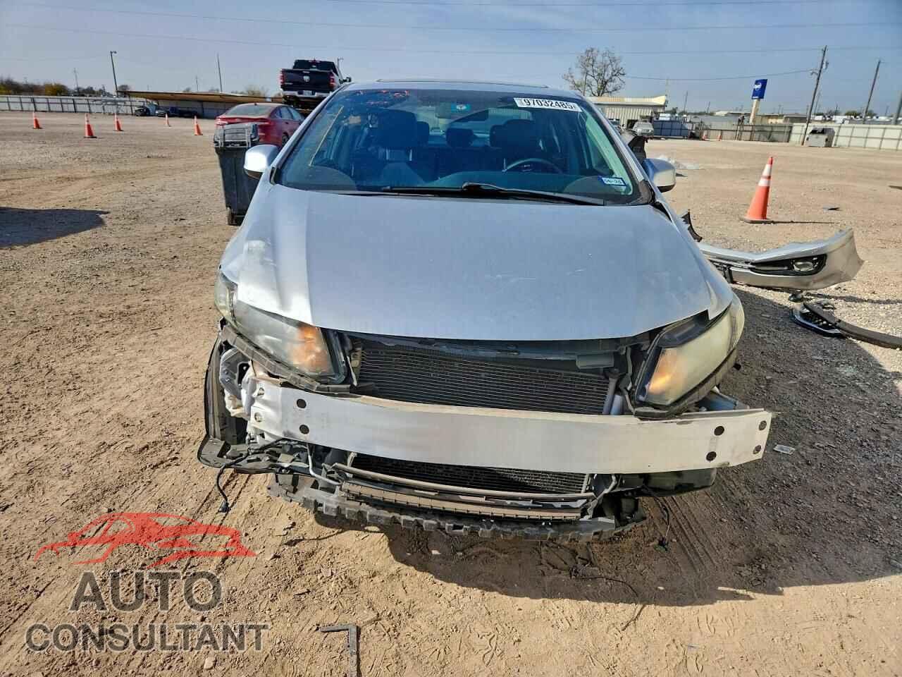 HONDA CIVIC 2013 - 19XFB2F94DE052606