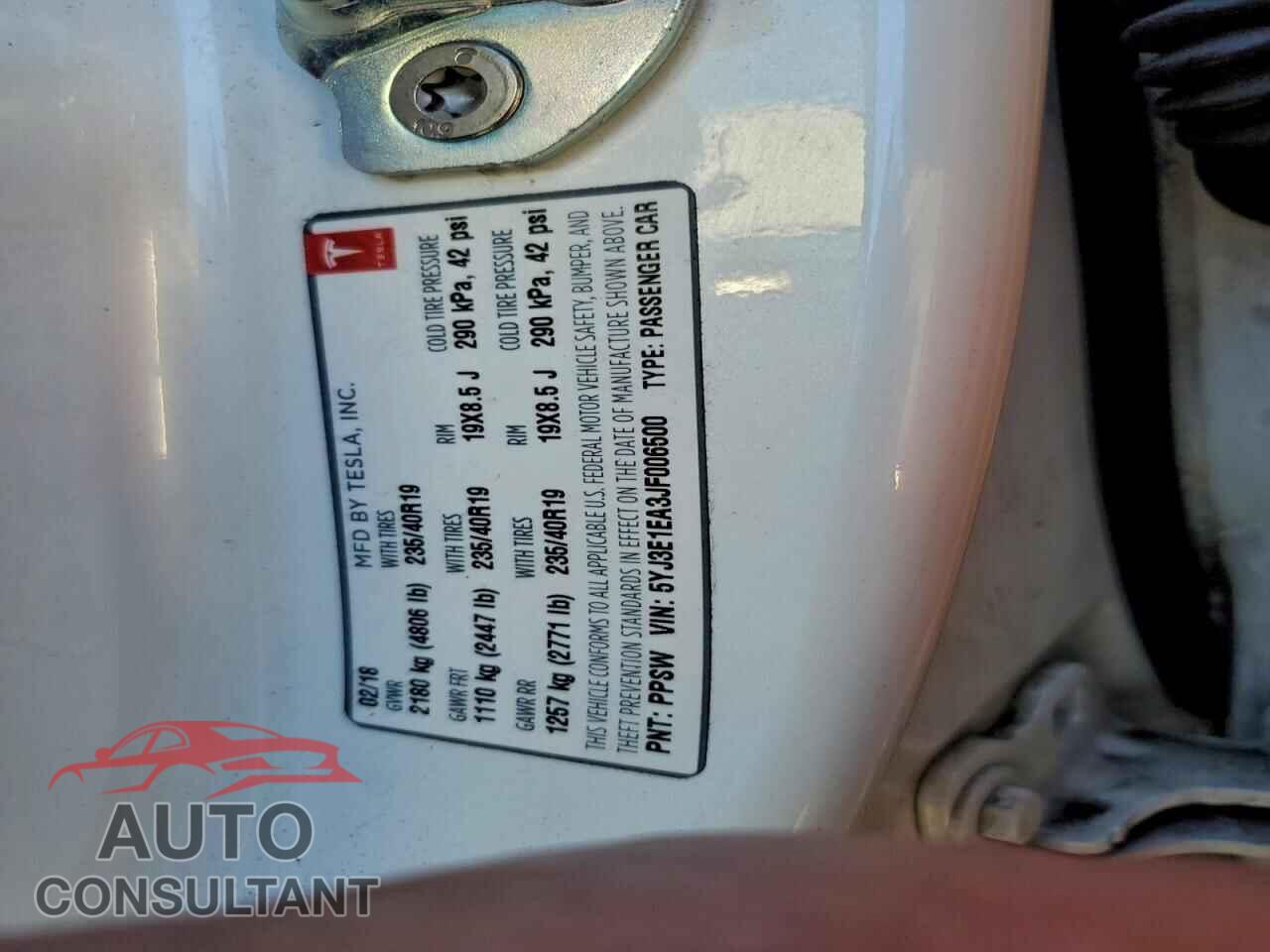 TESLA MODEL 3 2018 - 5YJ3E1EA3JF006500