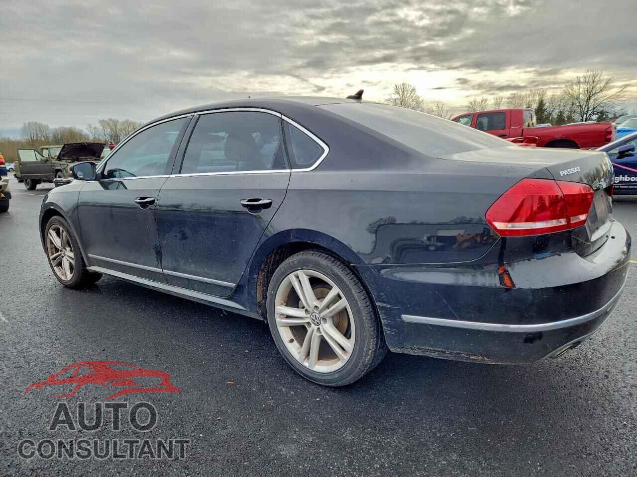 VOLKSWAGEN PASSAT 2013 - 1VWCN7A35DC036199