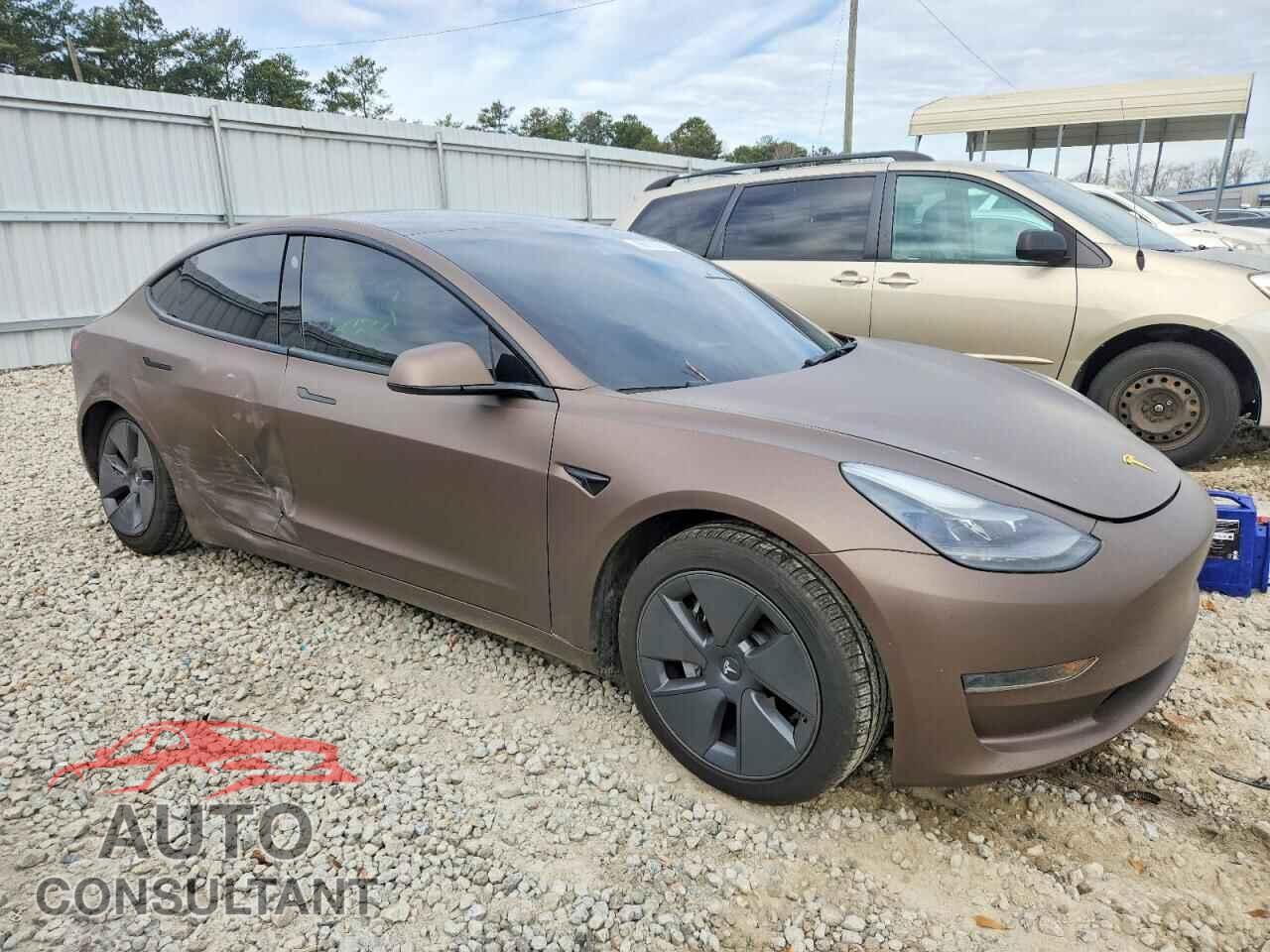TESLA MODEL 3 2021 - 5YJ3E1EA4MF083252