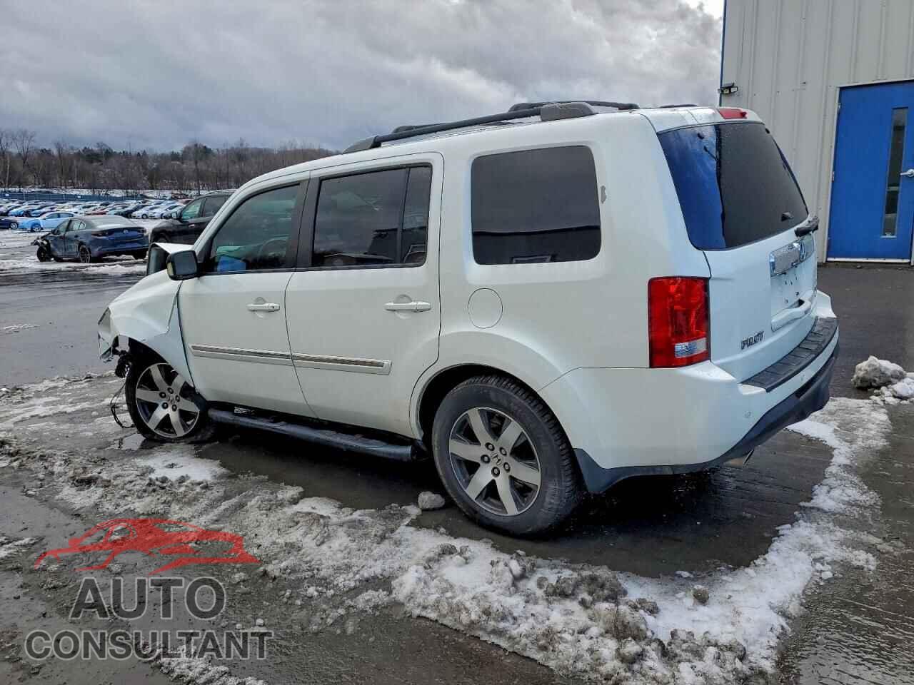 HONDA PILOT 2013 - 5FNYF4H91DB007882