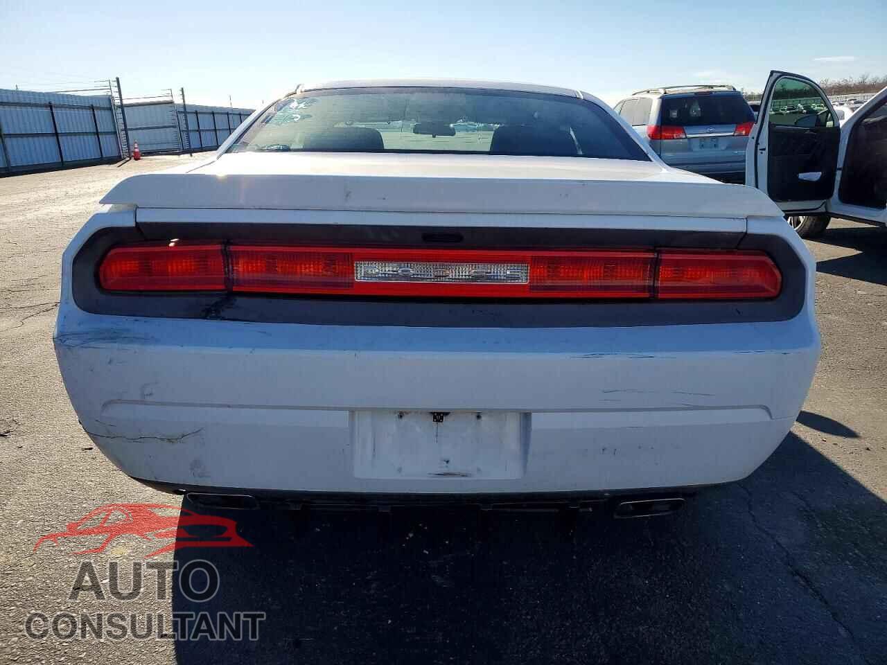 DODGE CHALLENGER 2012 - 2C3CDYAGXCH173976